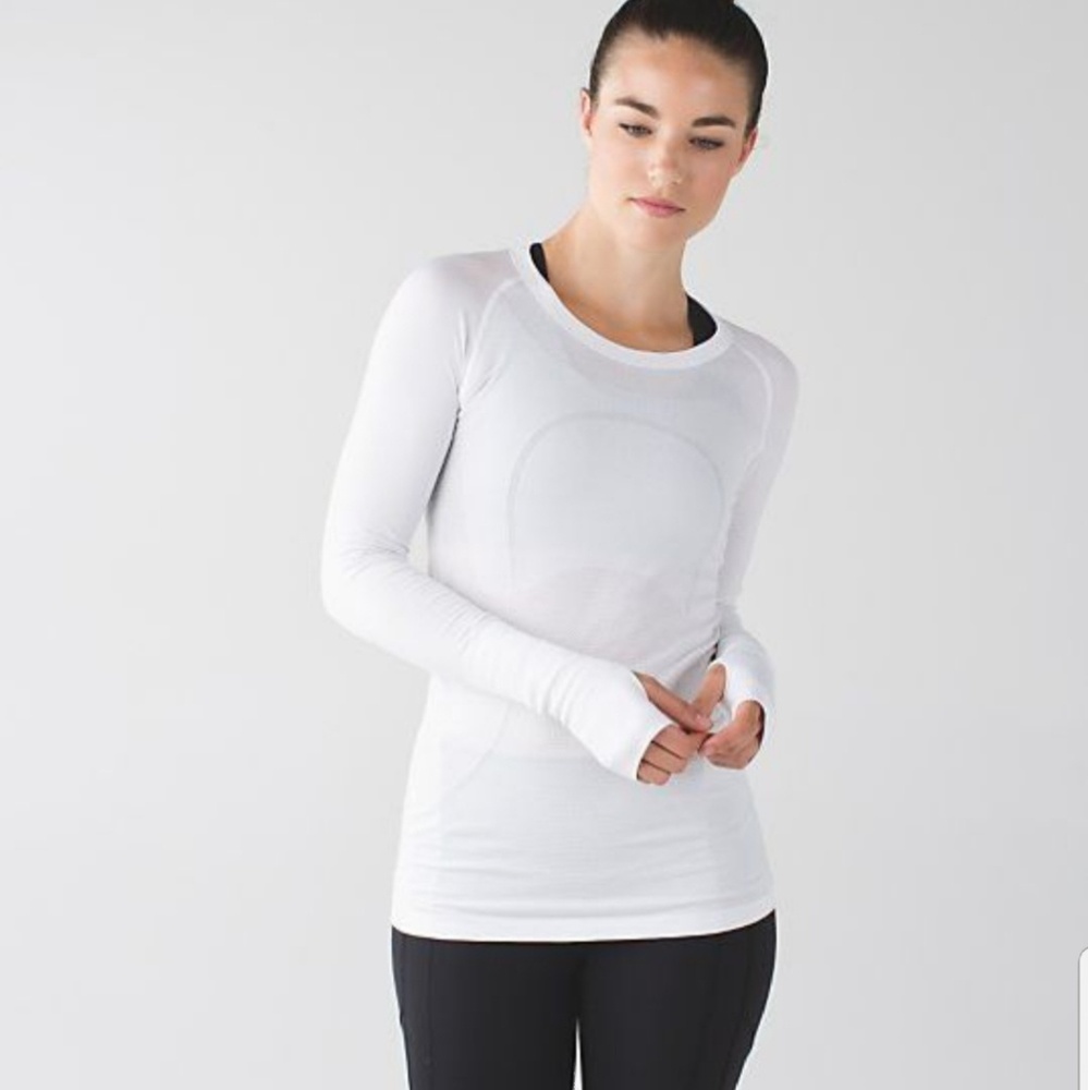 Swiftly Tech Long Sleeve Crew